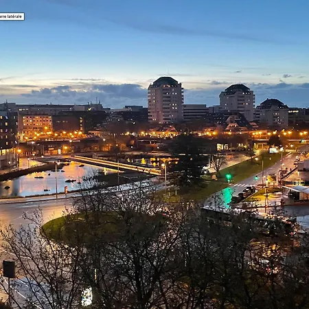 2 Pieces, Vue Admirable, Localisation Exceptionnelle A 20 Mn De Paris * Noisy-le-Grand