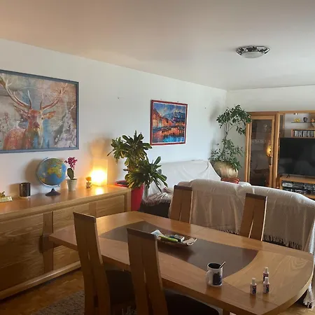Apartment 2 Pieces, Vue Admirable, Localisation Exceptionnelle A 20 Mn De Paris *