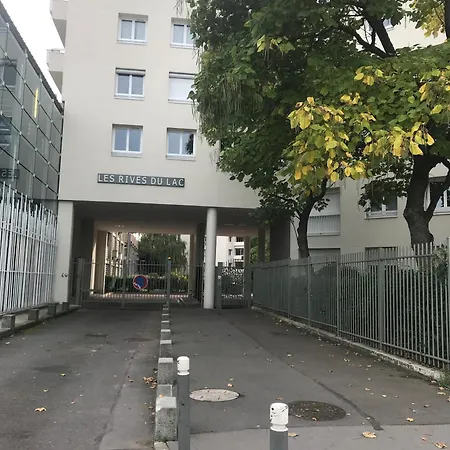 2 Pieces, Vue Admirable, Localisation Exceptionnelle A 20 Mn De Paris *